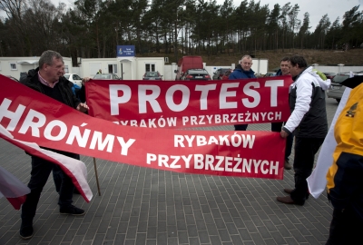 Szarpanina z policją podczas posiedzenia zespołu ds. rybołówstwa